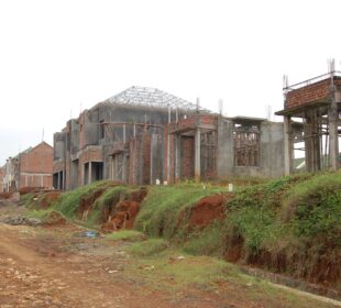 Ilustrasi pembangunan rumah subsidi kedepan akan diawasi melalui aplikasi SiPetruk (Foto: Adang Sumarna)