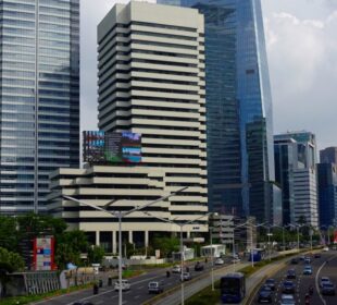 Ilustrasi Bangunan Gedung di Metropolitan Jakarta (Foto: Himawan Mursalim)