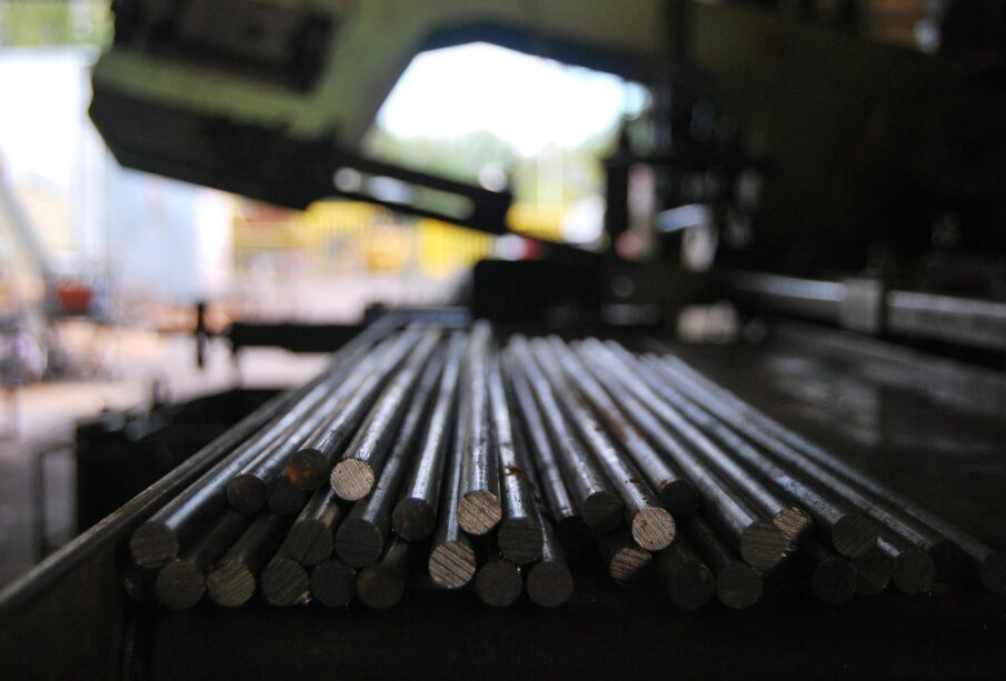 industri logam