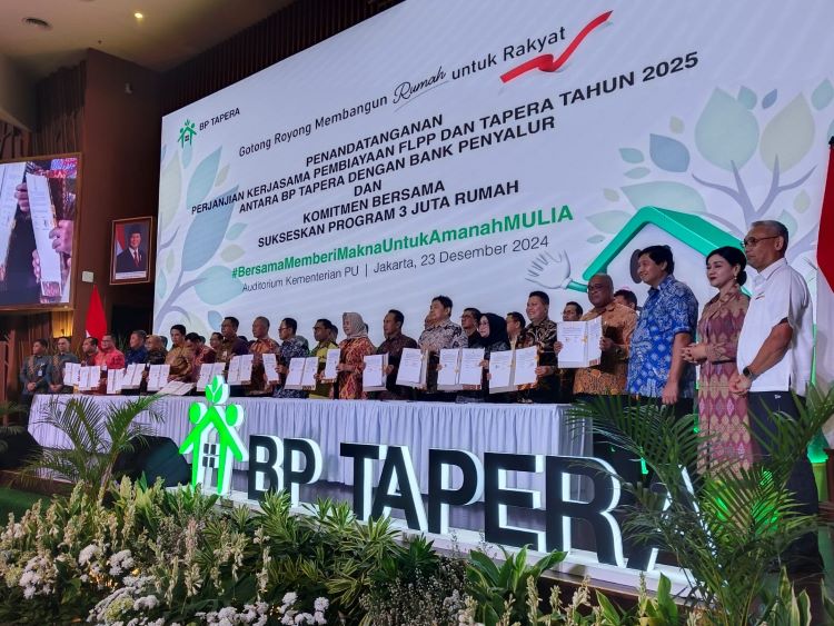 Penandatanganan Perjanjian Kerja Sama BP Tapera bersama 39 bank pelaksana KPR FLPP Tahun 2025 (Foto: Oki Baren)