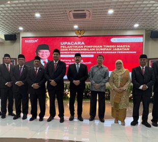 Menteri PKP Maruarar Sirait Lantik 8 Pejabat Tinggi Madya