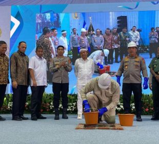 Menteri PKP groundbreaking rumah subsidi PNS Polri