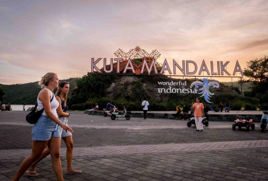 Wisatawan mancanegara