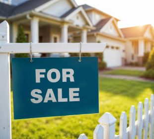 Harga properti residensial naik tipis