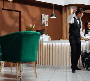 Tingkat Hunian Kamar Hotel Masih Lesu Disaat Kunjungan Turis Asing Melonjak